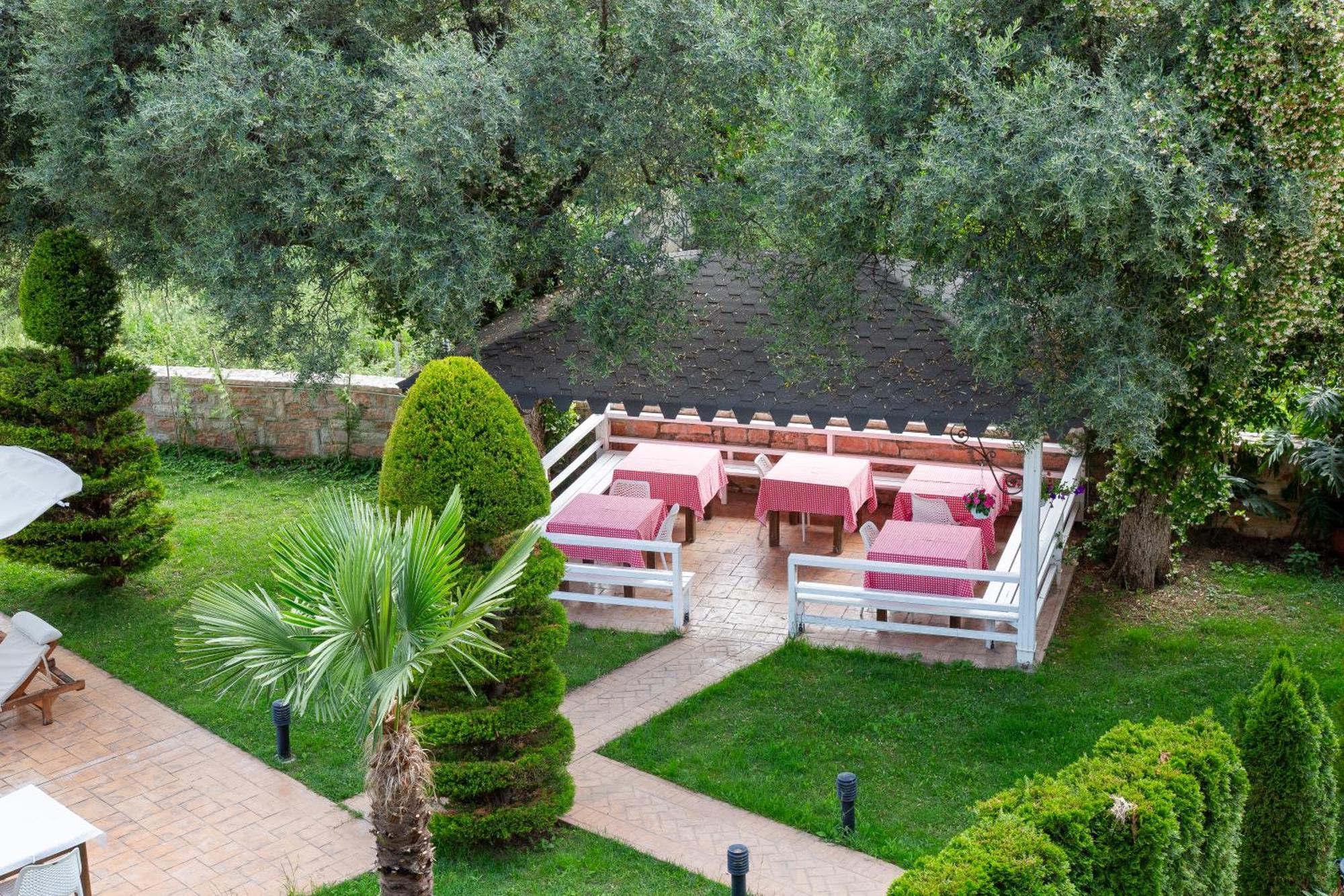 Vila Florika Hotel Borsh Εξωτερικό φωτογραφία