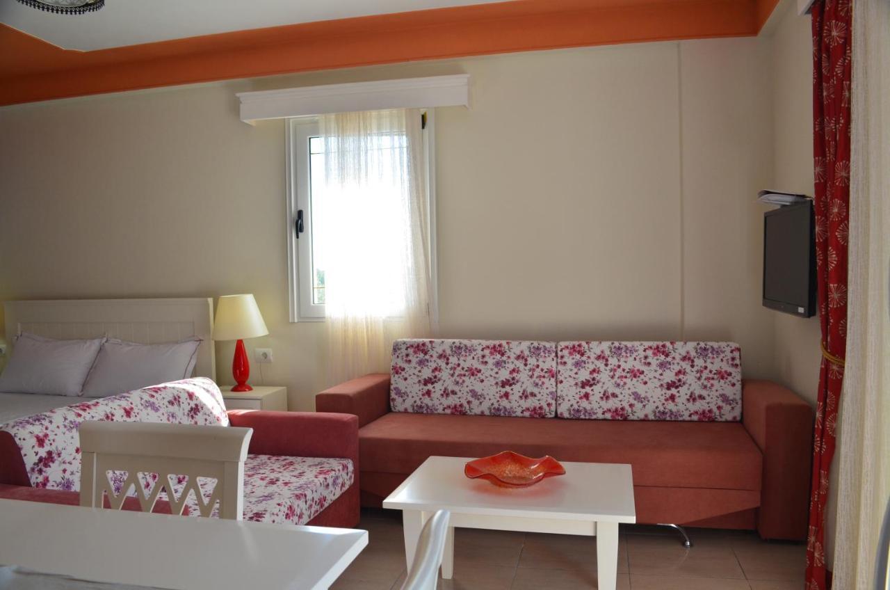Vila Florika Hotel Borsh Εξωτερικό φωτογραφία